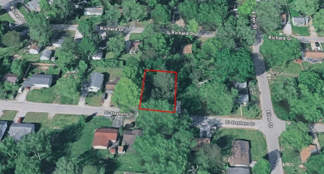 0.13-acre Residential Lot in Cahokia, IL / Terreno a la venta